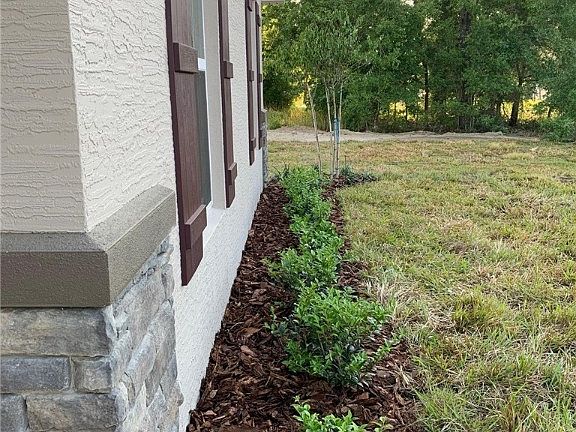 2nd image of 1848 W Mesa Verde Dr