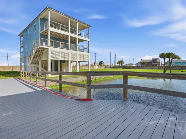 18 Blue Heron Dr, Jamaica Beach, TX 77554