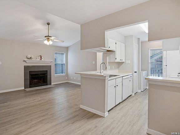 3rd image of 14343 Judson Rd #904