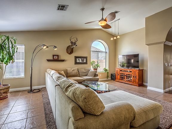 5th image of 6341 Malachite Bay Ave