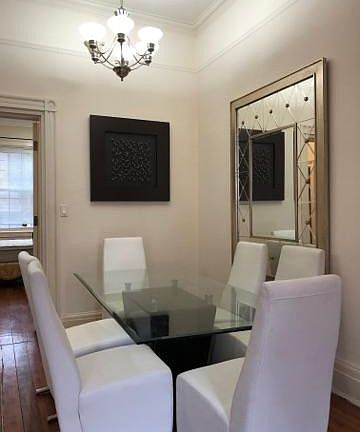 5th image of 706 S Washington Sq #1