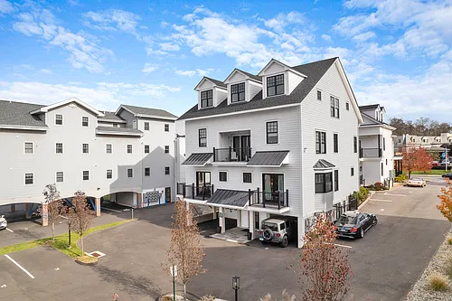 Floor plan Deluxe 2BR and 3 BA Duplex - 96 East Ave