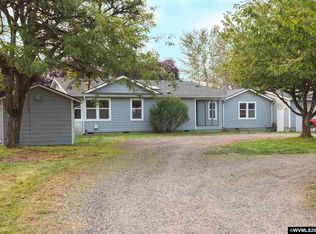 3390 Jefferson Scio Dr SE, Jefferson, OR 97352