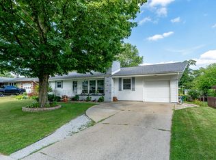 1304 Lafayette St, Valparaiso, IN 46383