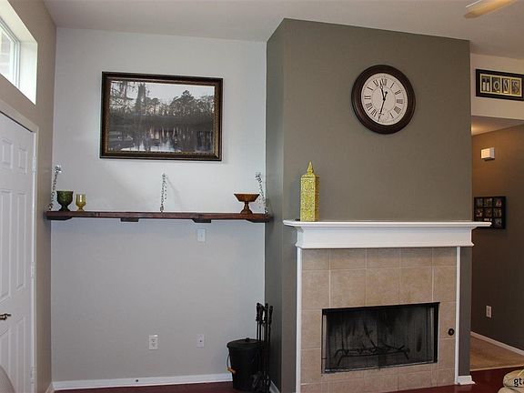 5th image of 1108 Candice Dr