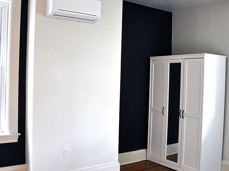210 S Winebiddle St #4 — Photo 7