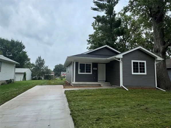 412 E Lally St, Des Moines, IA 50315