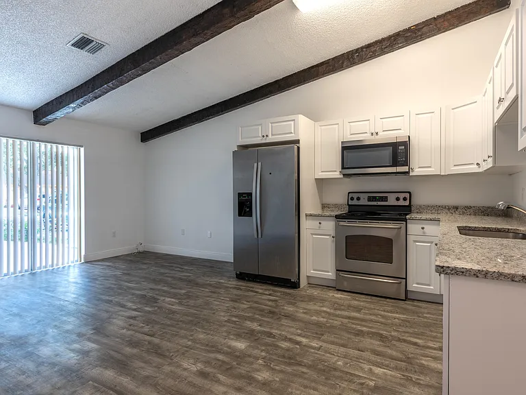 5847 S 37th St — Photo 19