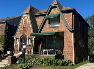 16171 Griggs St, Detroit, MI 48221