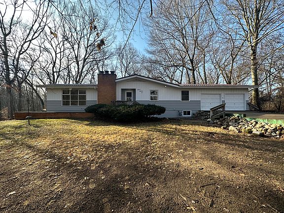 2nd image of 270 Gregg Dr