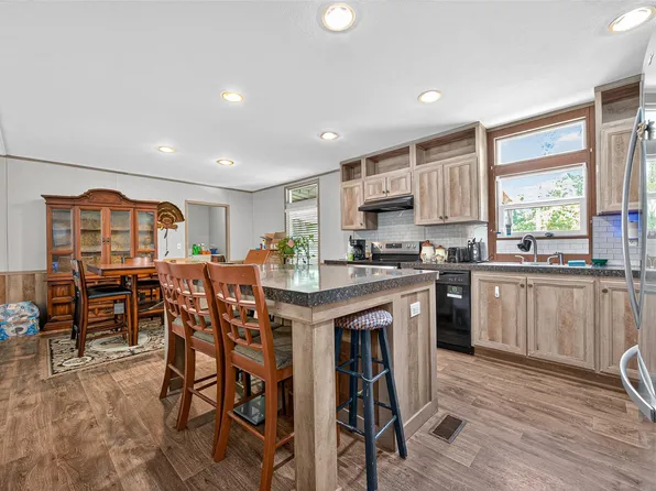 24505 Peach Creek Dr, New Caney, TX 77357