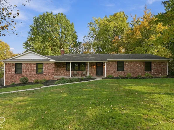 151 Beechmont Dr, Carmel, IN 46032