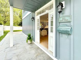 811 Heath St, Brookline, MA 02467