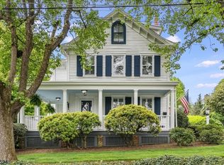 8 Charles Pl, Chatham, NJ 07928