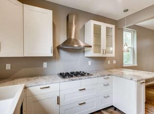 488 Park Overlook Dr, Worthington, OH 43085