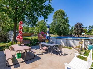 701 Adams St, Keithsburg, IL 61442