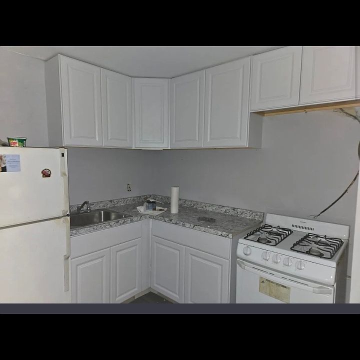 1st image of 901 Stuyvesant Ave #1CC