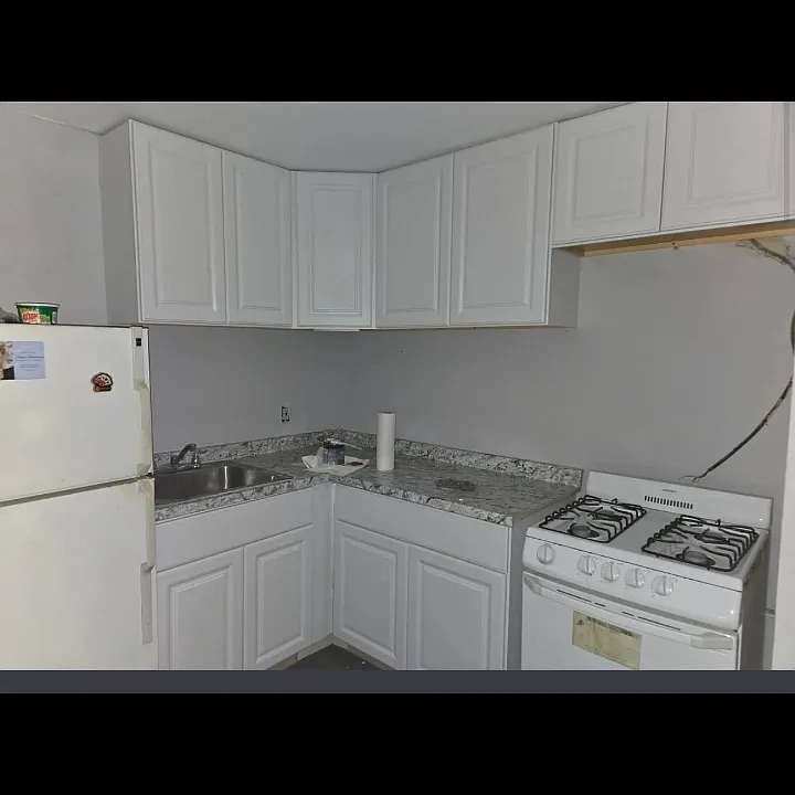 901 Stuyvesant Ave #1CC
