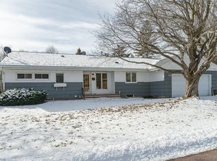 407 Clyde St, West Concord, MN 55985