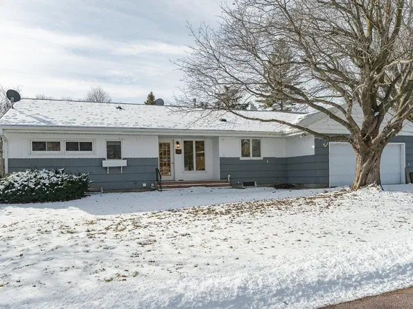 407 Clyde St, West Concord, MN 55985