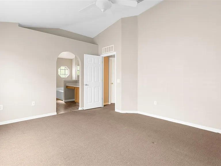 3220 Bellericay Ln — Photo 19