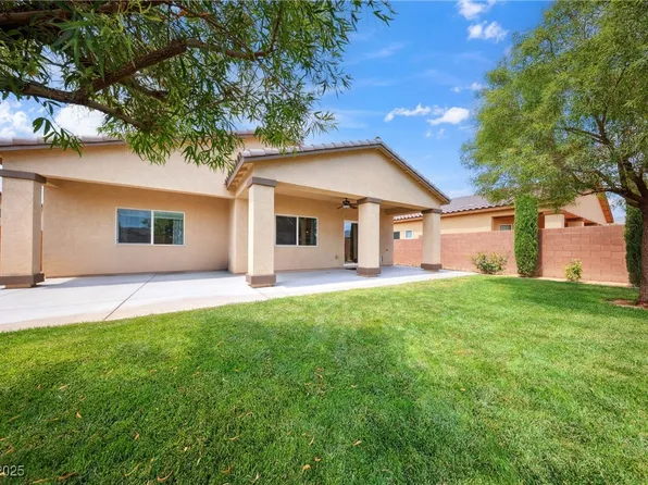 4429 S Glory Vine Ln, Pahrump, NV 89061