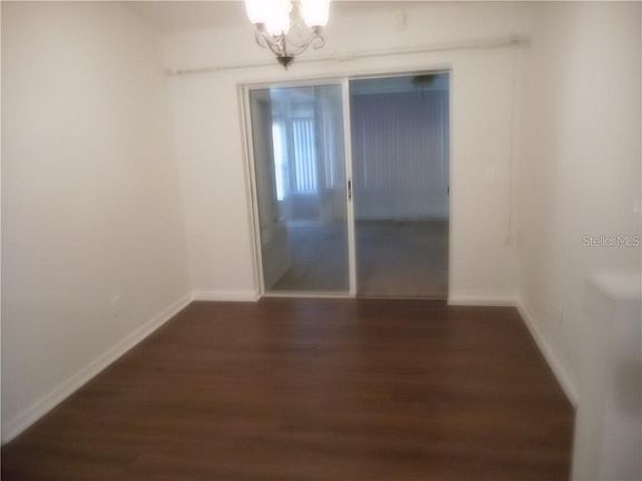 4th image of 1195 SW Shorewood Dr