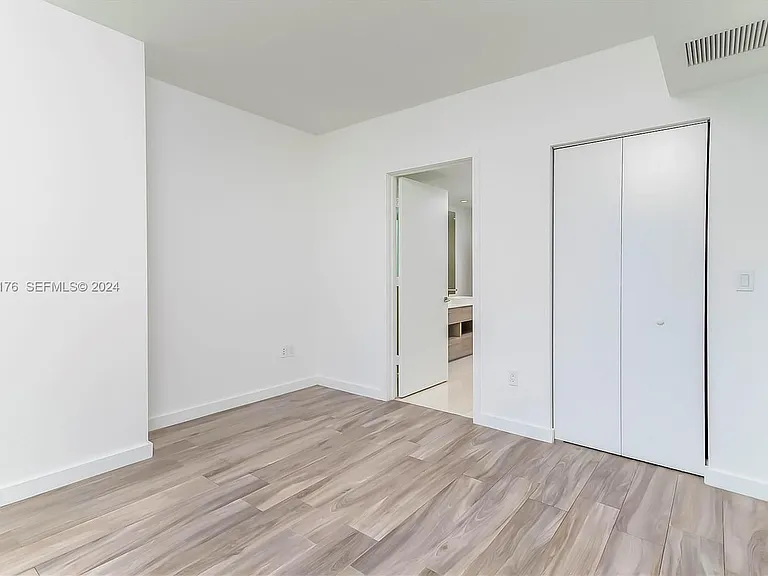 1300 S Miami Ave #1301 — Photo 3