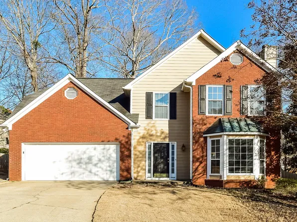 208 Chesapeake Ln, Woodstock, GA 30189
