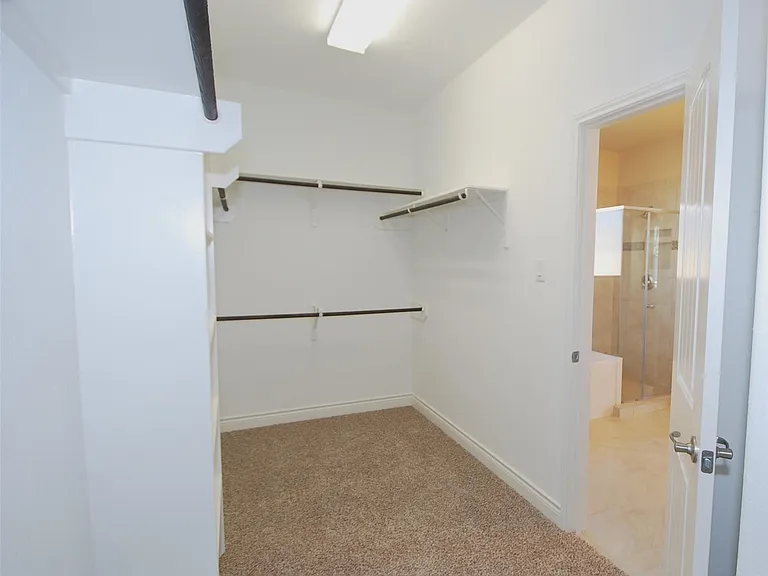 5607 S Denham Ridge Ln — Photo 26
