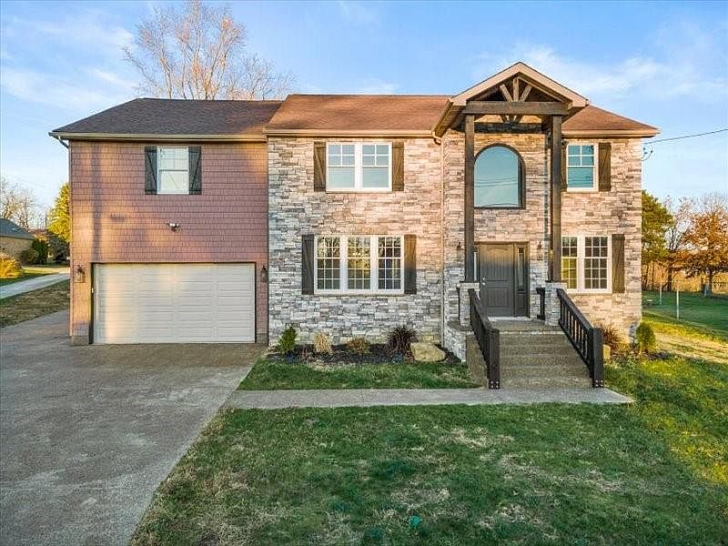 407 Center Grange Rd, Monaca, PA 15061 Zillow