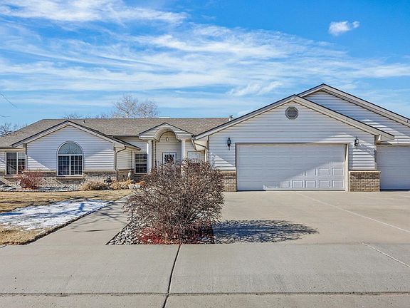 2nd image of 4175 Anasazi Ct
