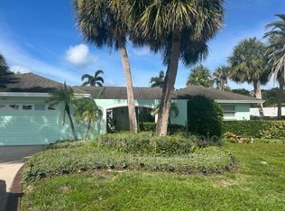 301 Palm Dr, Largo, FL 33770