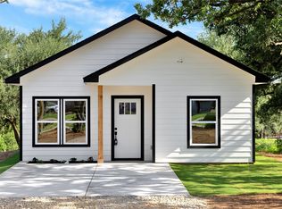 817 SW 28th St, Mineral Wells, TX 76067