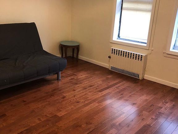 3rd image of 1703 E 14th St APT 2