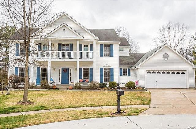 2nd image of 835 Carman Oaks Ct