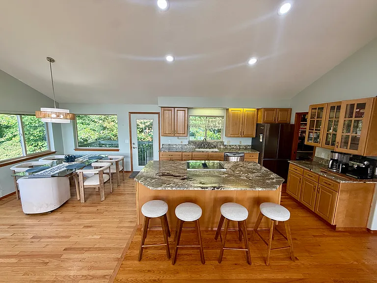 17455 Deer Park Dr — Photo 7