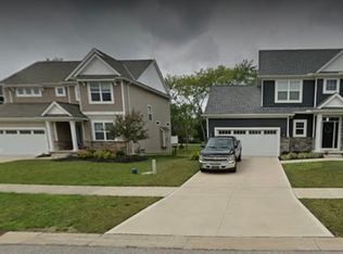 9360 Rockys Ct, Broadview Heights, OH 44147