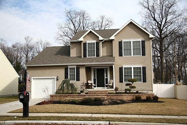 2nd image of 113 New Jersey Ave