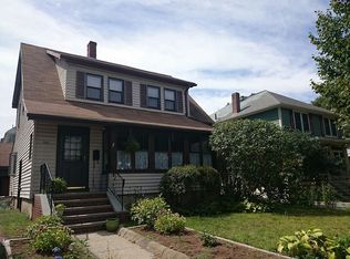 108 Greaton Rd, West Roxbury, MA 02132