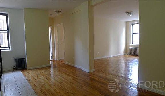 4th image of 4760 39th Pl APT 1H