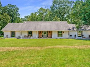 952 Fm 906 E, Powderly, TX 75473