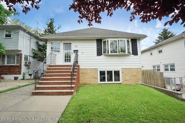 1st image of 37 Lamport Blvd