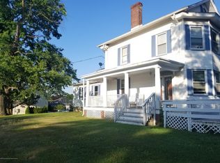 123 Reynolds Dr, Eatontown, NJ 07724