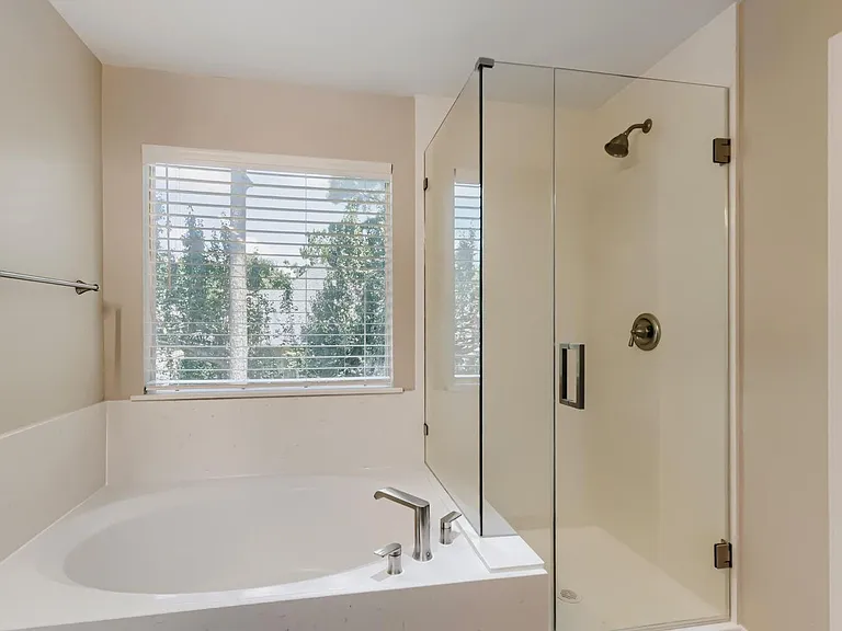 11 Wineberry Pl — Photo 19