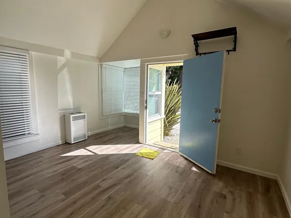 217 Roberts St #217, Santa Cruz, CA 95060