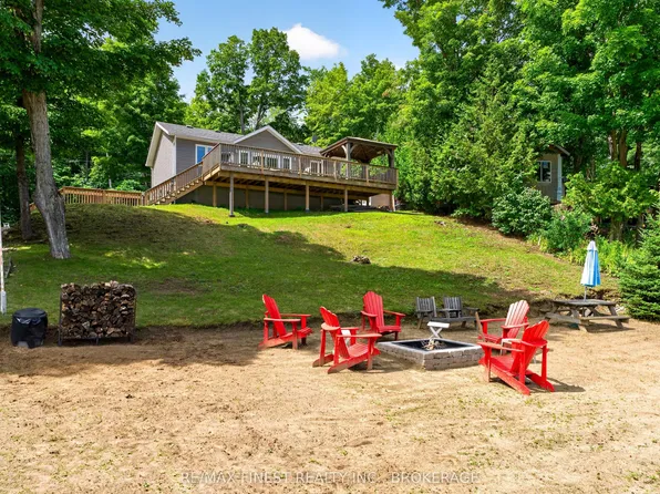 1025 Parsons Ln, North Frontenac, ON K0H 2J0