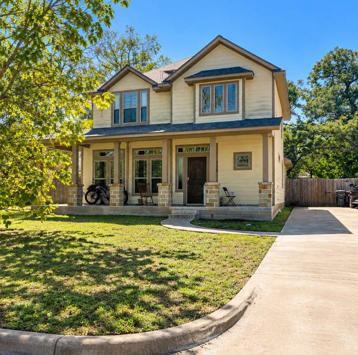 1208 Neal Pickett Dr
