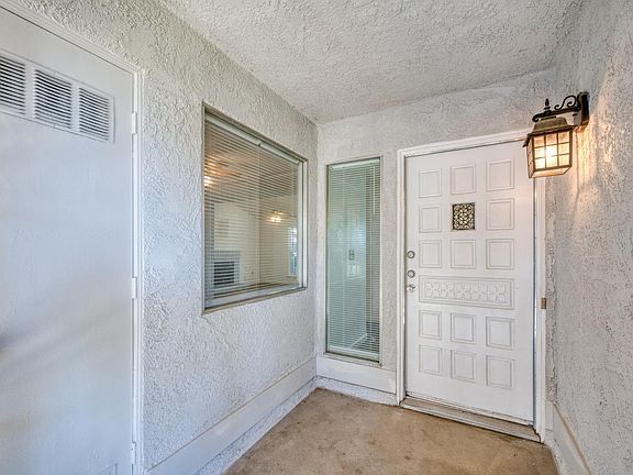 5th image of 4885 E Atchison Ave