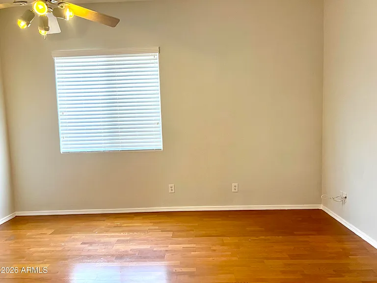 407 W Helena Dr — Photo 14